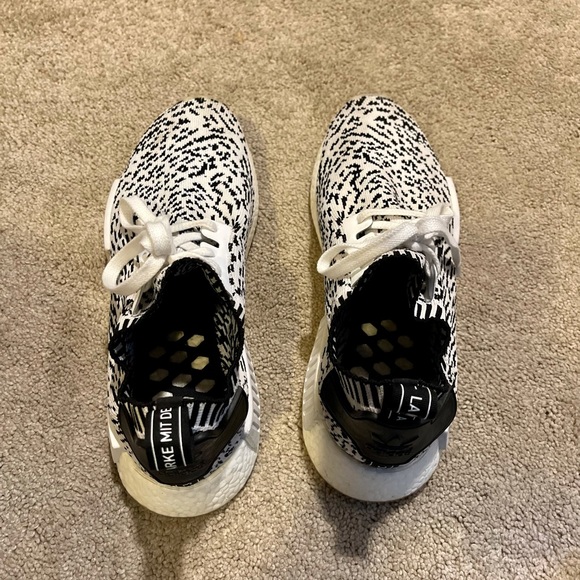 NMD_R1 Primeknit 'Zebra' - Picture 2 of 4